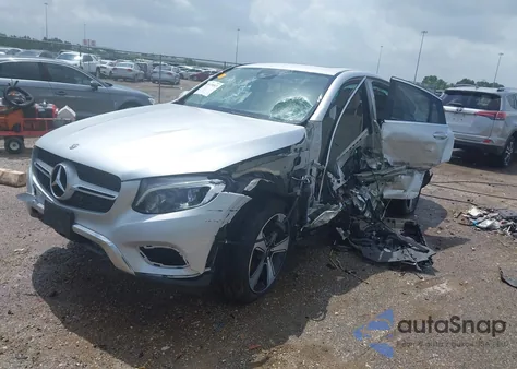 2018 Mercedes-Benz Glc 300 Coupe 4Matic z USA, uszkodzony, nr VIN WDC0J4KB2JF412206